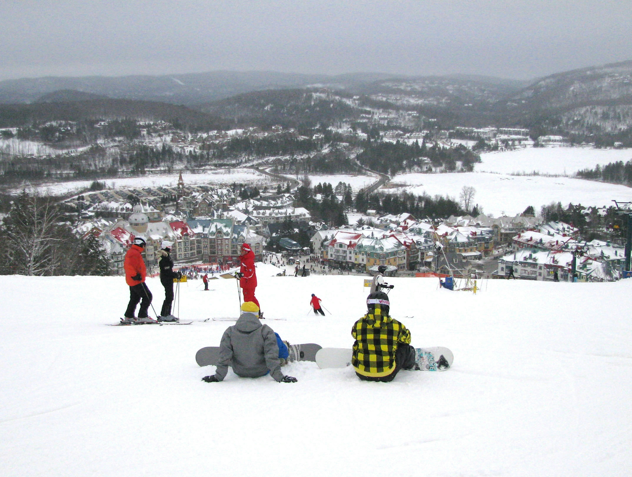 Mountain travel to ski Mont Tremblant